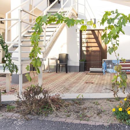 Deli Terasz B Apartman Free Parking, Self-Check-In Anytime Győr Extérieur photo