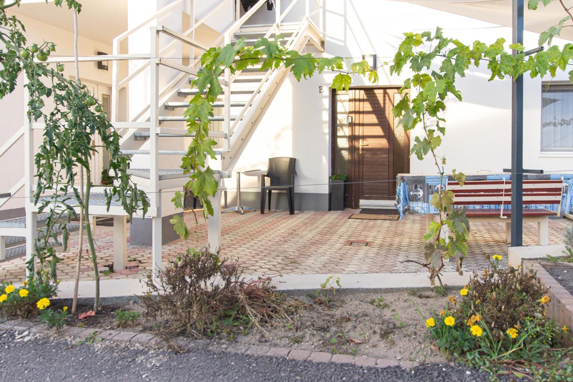 Deli Terasz B Apartman Free Parking, Self-Check-In Anytime Győr Extérieur photo